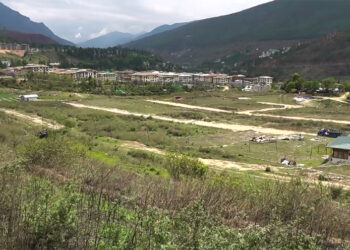 Bajo plot owners await basic amenities to begin construction