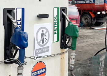 Authorities crack down on cross-border fuel smuggling in Phuentshogling