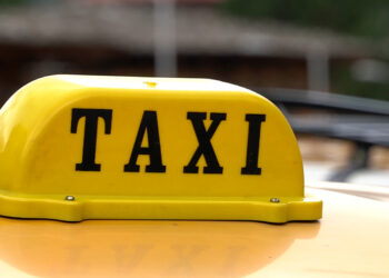 MoIT imposes moratorium on issuance of taxi driving licence