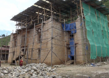 Rigsum Goenpa restoration slows down amid crane breakdowns