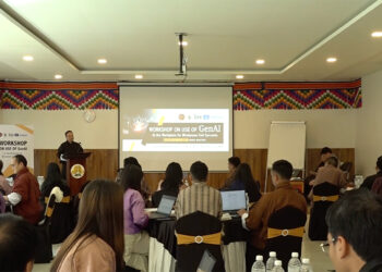 Civil servants trained to use generative AI to enhance governance