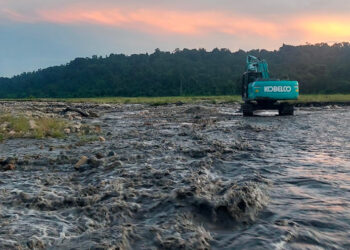 Residents of Tashithang Gewog urge flood protection wall along Samrang River
