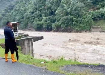Samtse’s Denchukha Gewog cut off after bailey bridge washed away by flash floods