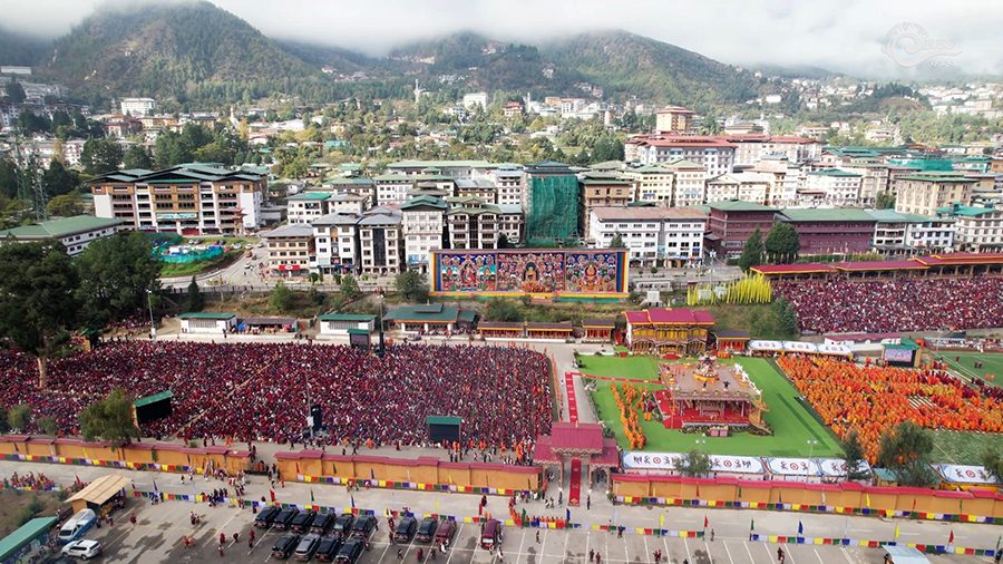 Thousands gather at Changlimithang for Global Peace Prayer Festival