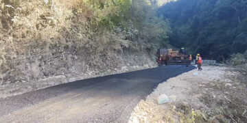 Chiwog road blacktopping to benefit over 235 Gomdar households in Samdrup Jongkhar