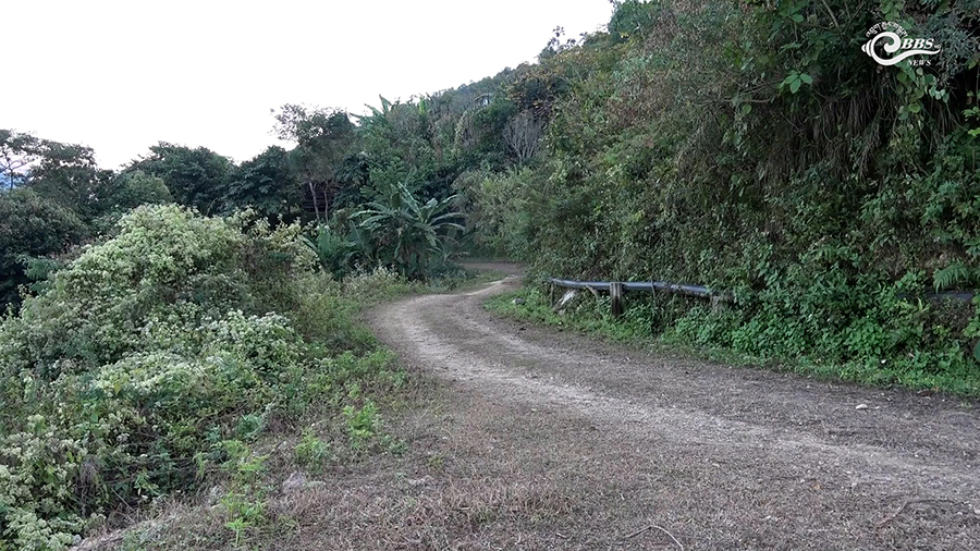 Unfinished Pangna–Thangna farm road blacktopping frustrates residents, Dagana