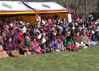 Thousands gather in Bumdeling to bid farewell to Black-necked Cranes, Trashi Yangtse