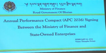 SOEs sign Performance Compacts, target higher revenue and better services