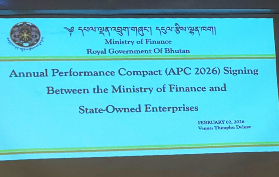 SOEs sign Performance Compacts, target higher revenue and better services