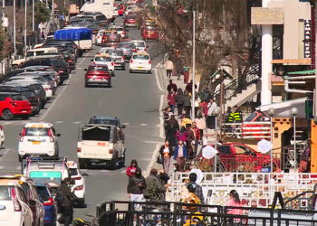 GDP set for steady 6.9% growth