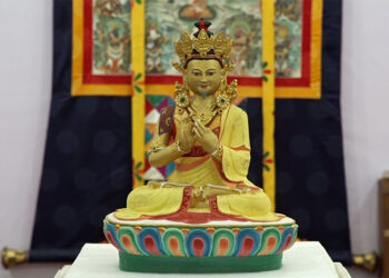 Students in Paro display family heirlooms at National Museum exhibition