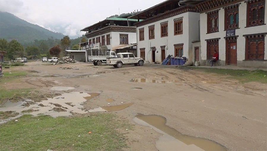 Expanding Samdingkha struggles with poor roads and lack of facilities