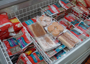 Health officials urge caution over processed meat consumption