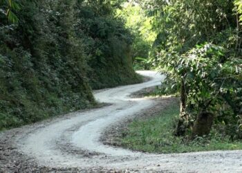 Government redirects Nu 1.5bn from affordable housing to chiwog roads