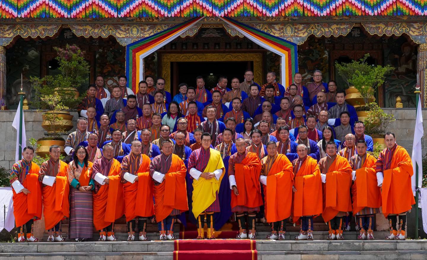 His Majesty The King graces closing of fifth session of the fourth Parliament