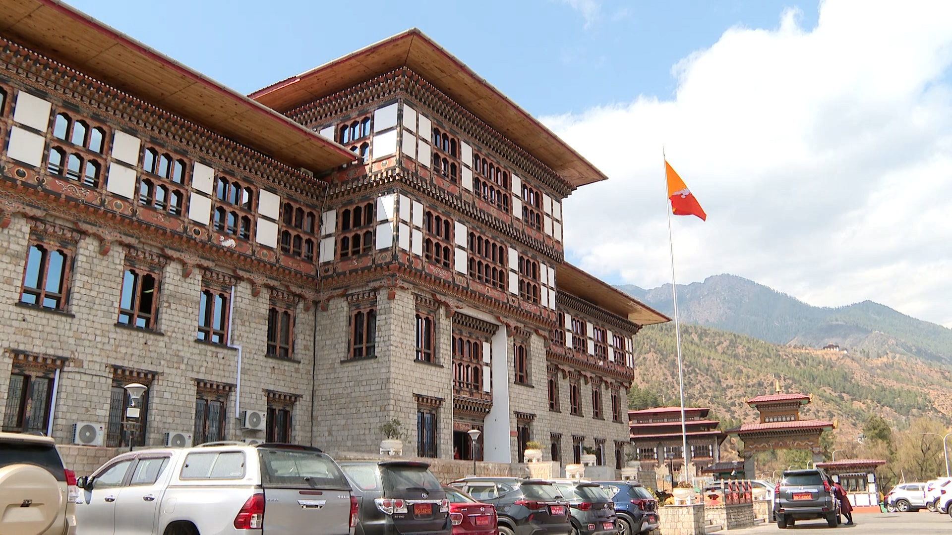 RMA pauses insurance licensing for six months despite interest from individuals