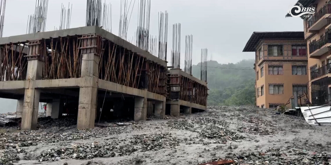 Heavy rain triggers flooding in Phuentshogling, displaces over 70 families