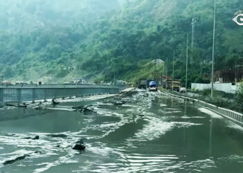 Recurring floods and landslides disrupt Phuentshogling-Samtse Highway