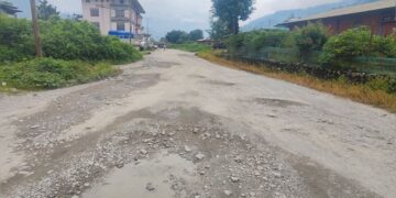 Residents call for maintenance of deteriorating Samdrupcholing road