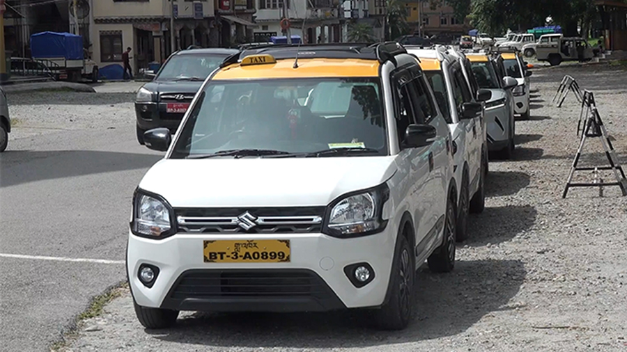 Taxi drivers in Gelephu adopt queue system
