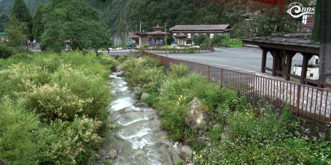 Heavy rain raises flood concerns among residents living along Serkangchu