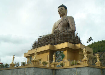Buddha Dordenma undergoes re-gilding